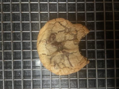 Co-Editor-In-Chief Zoe Longs Spectacular Chocolate Chip Cookie Recipe