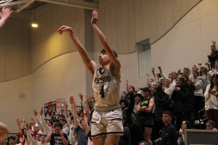 Boys Varsity Basketball Photo 9 (2.27.23)