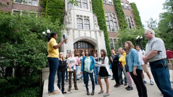 Why Should Students Start Touring Colleges?